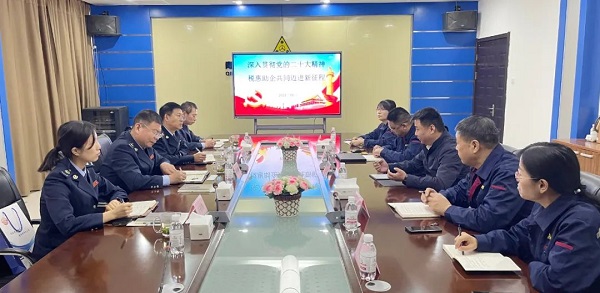 力克川液压2.jpg 力克川液压2.jpg