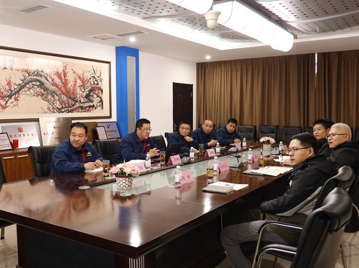 山东卡特重工机械有限公司刘总一行莅临力克川参观交流 (1).JPG 山东卡特重工机械有限公司刘总一行莅临力克川参观交流 (1).JPG