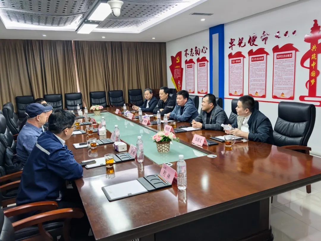 共叙乡情&nbsp;&nbsp; 共谋发展3.jpg